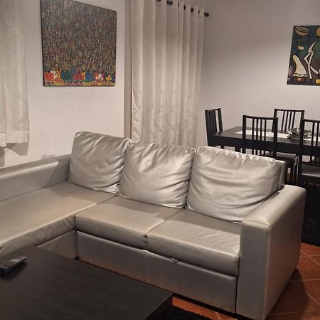 Lovely Apartment Aveiro Bagian luar foto